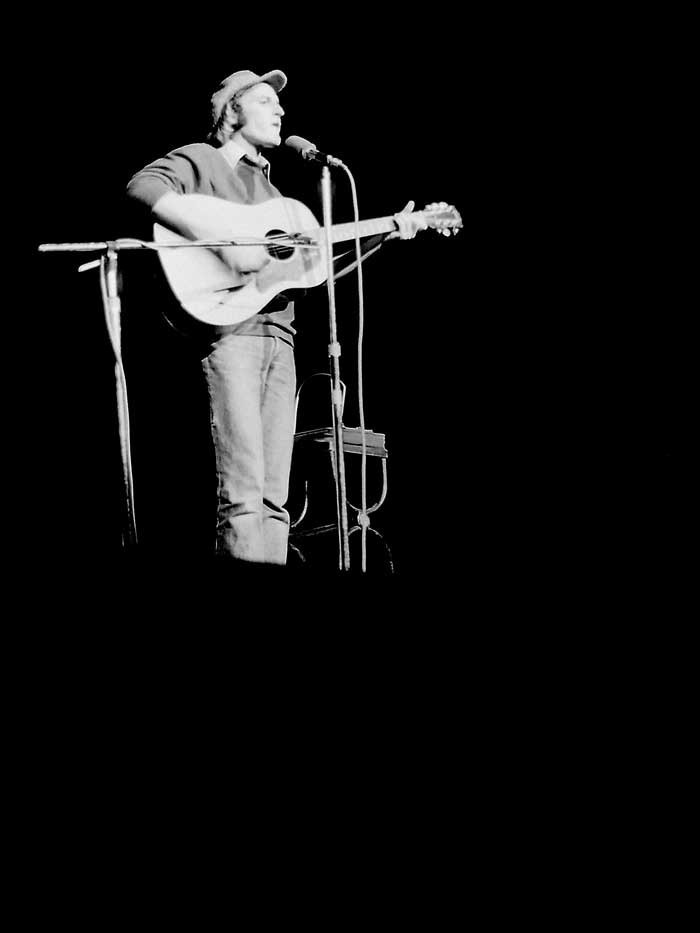 Admin_thumb_brent-parlane-christchurch-town-hall1973